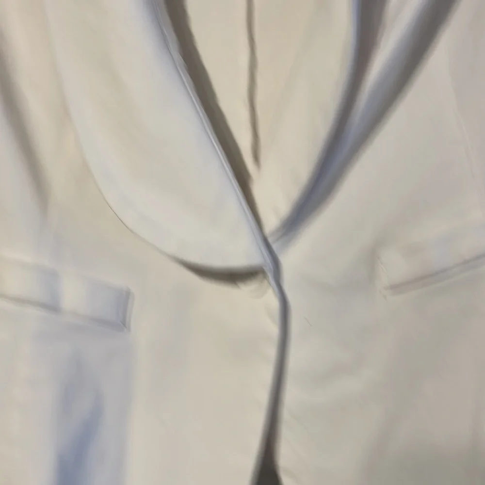 Dots Jacket - Picture 3 of 7